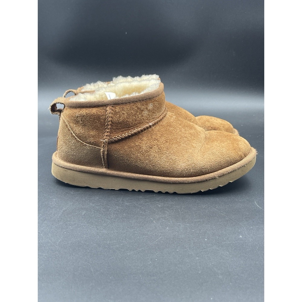 UGG Classic Ultra Mini Boots Brown Suede‎ Sheepskin Womens Size 4 1100
